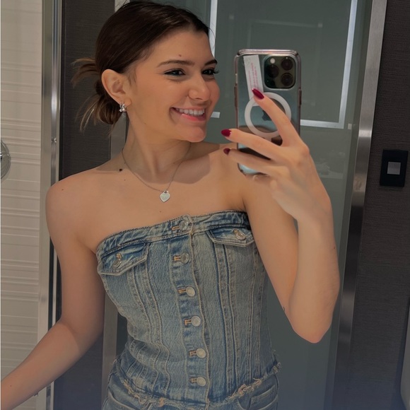 gabyeliz